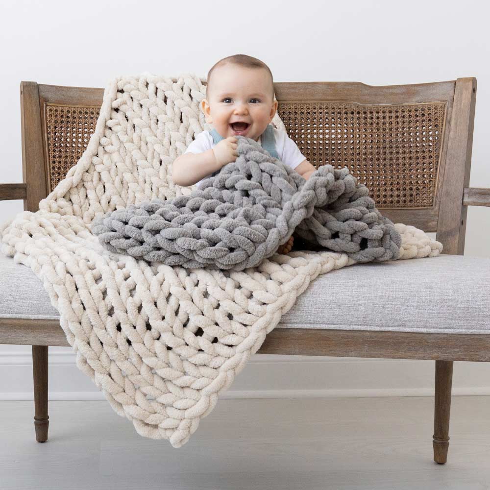 Infinite Chunky Knit Blanket (Minky Chenille) – Mist