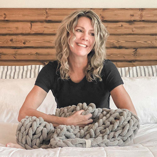 Infinite Chunky Knit Blanket (Minky Chenille) – Mist